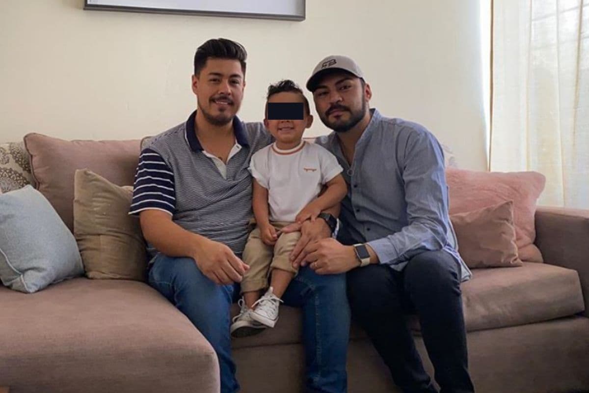 Alan Alcantar, Daniel Vela y su hijo. Foto: IG 2dads_guanjuato_mx