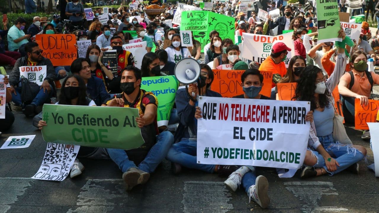 Protesta Alumnos CIDE