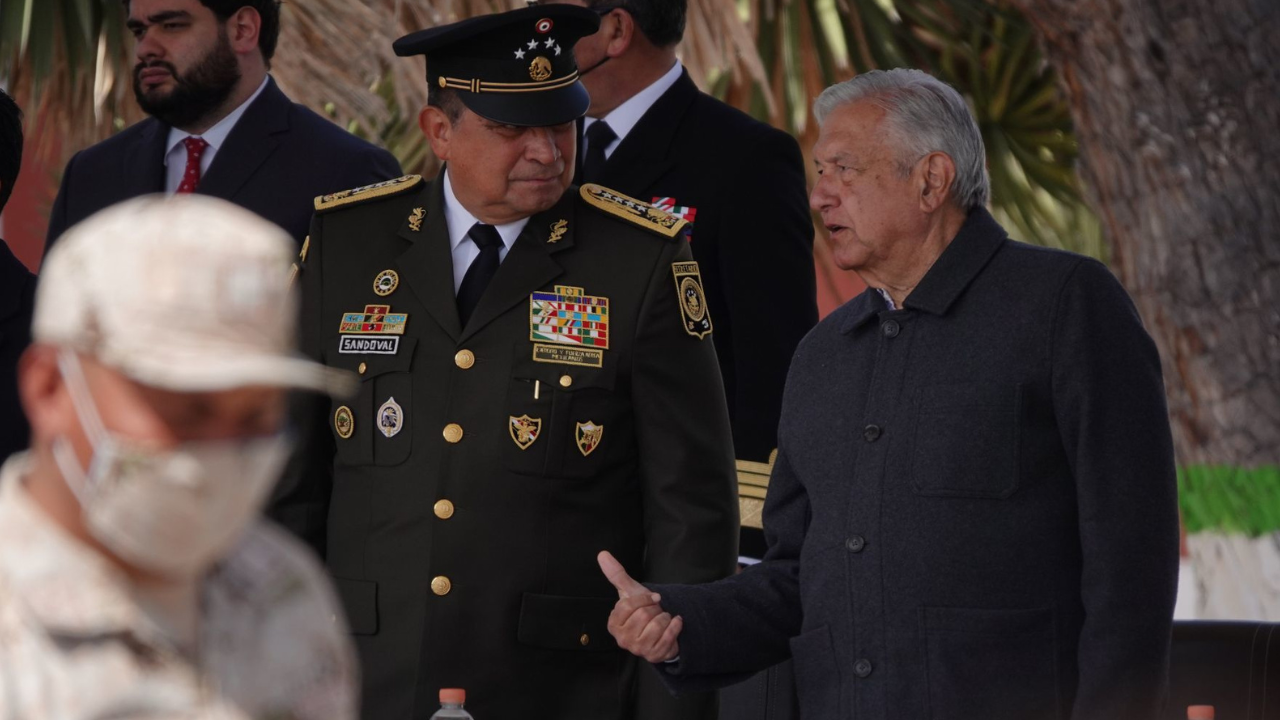 AMLO- Fuerzas Armadas-militares-el pais