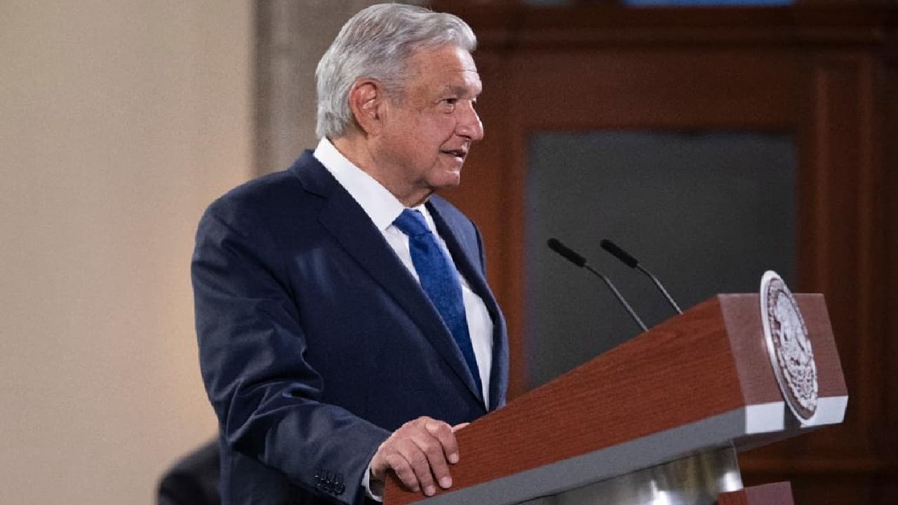 AMLO pide dar a conocer expediente Cabeza de Vaca