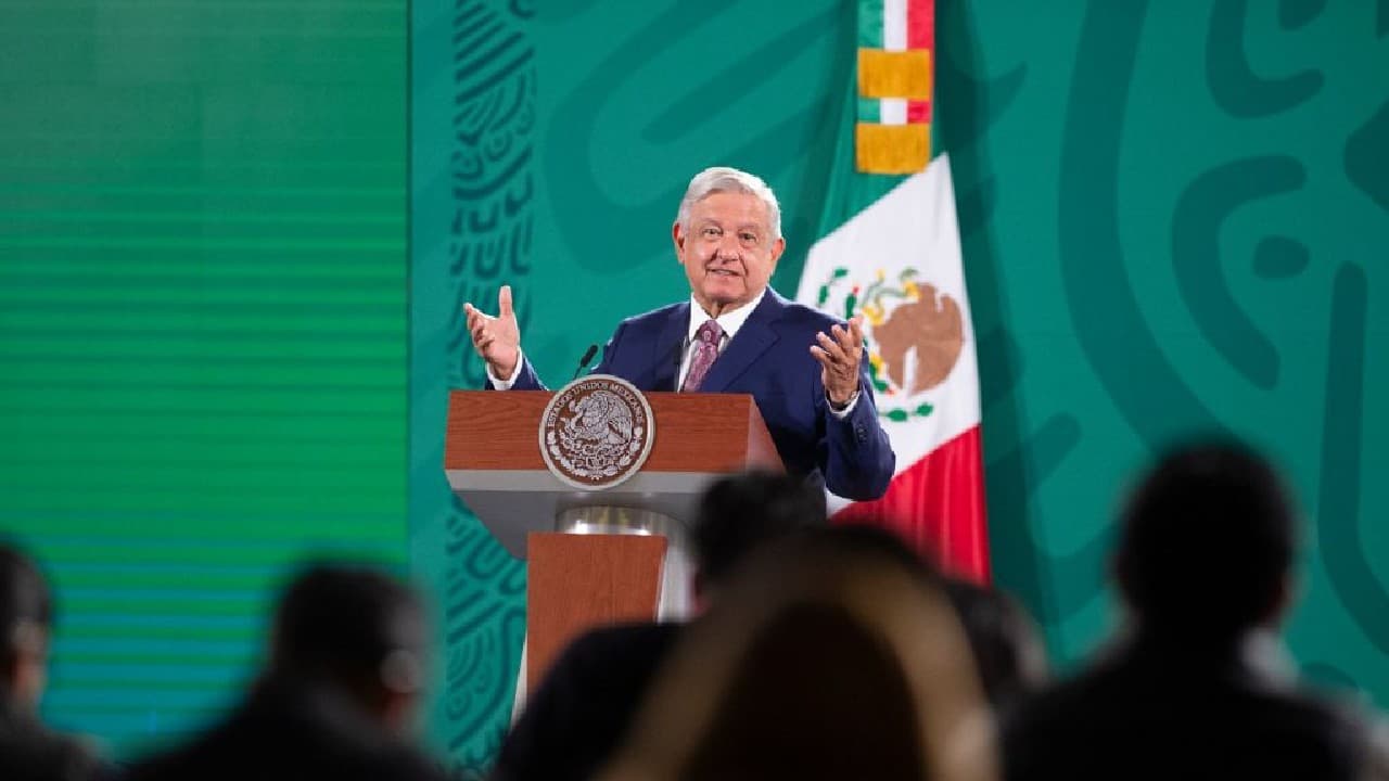 AMLO