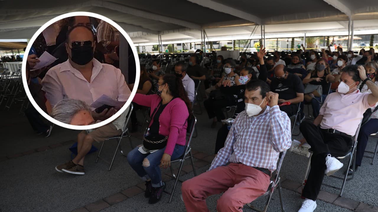 Funcionario del INE se ‘salta la fila’ y provoca caos vial para recibir vacuna