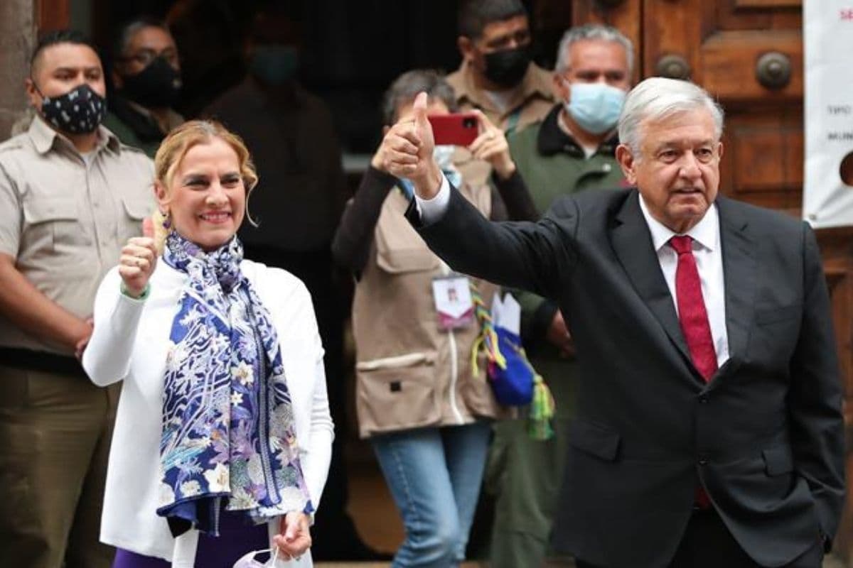 Gutiérrez Müller llaman a participar en la consulta