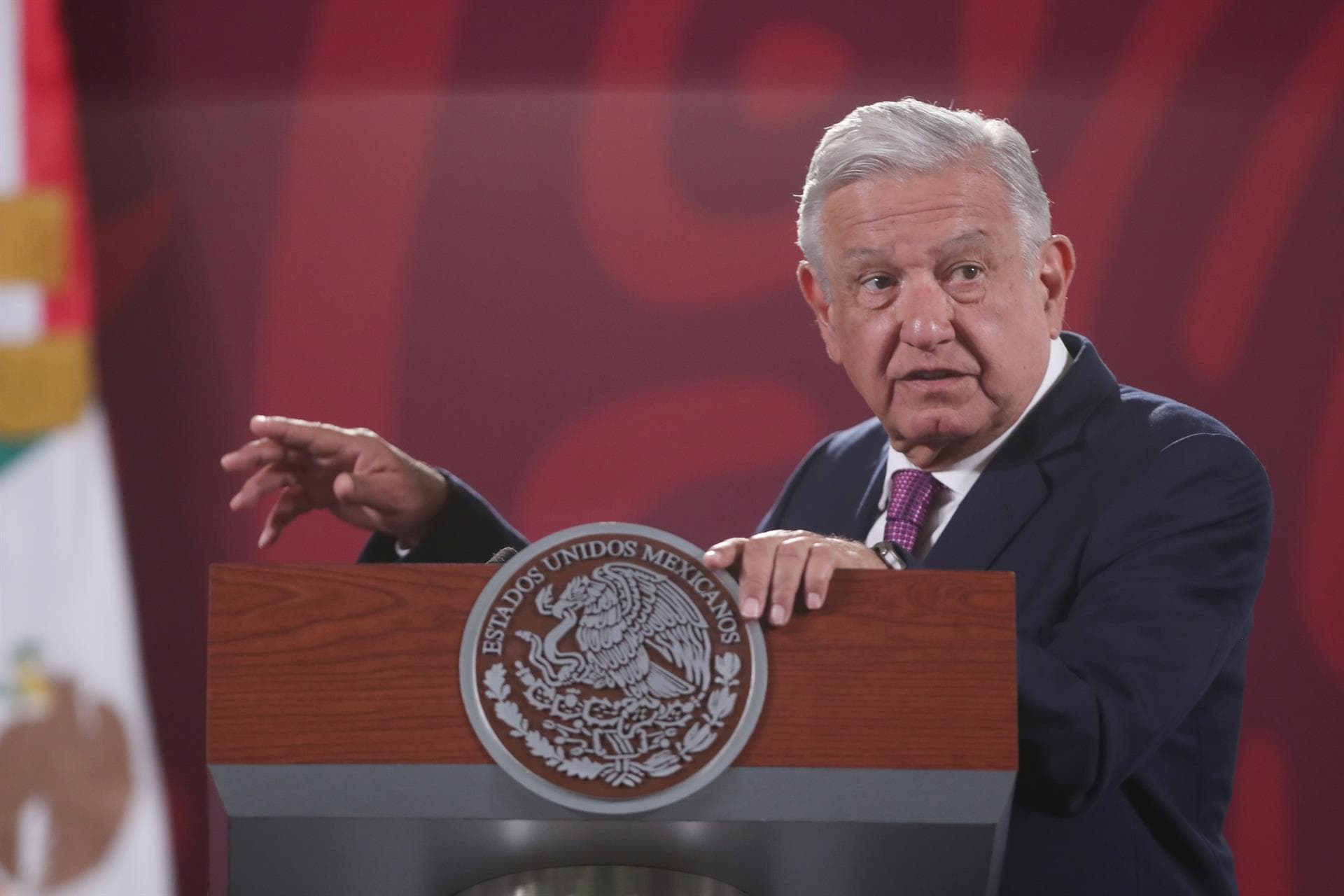 AMLO habla del desplome helicóptero de la armada