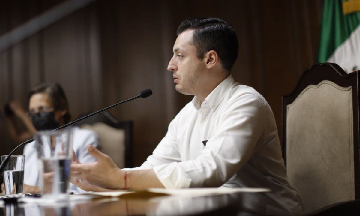 Colosio retira contrato