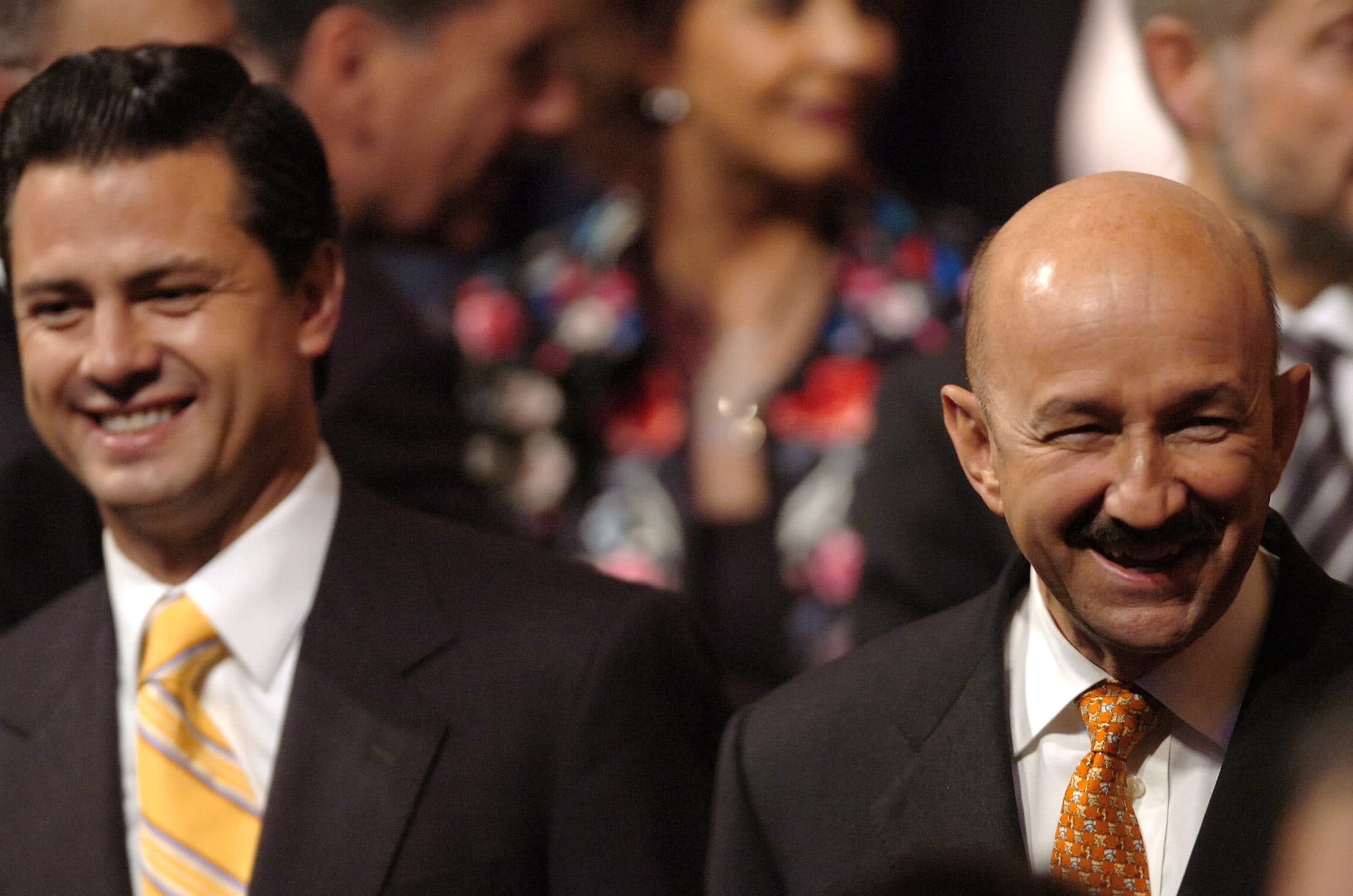 Los expresidentes Enrique Peña Nieto y Carlos Salinas de Gortari en agosto de 2005. Foto: EFE