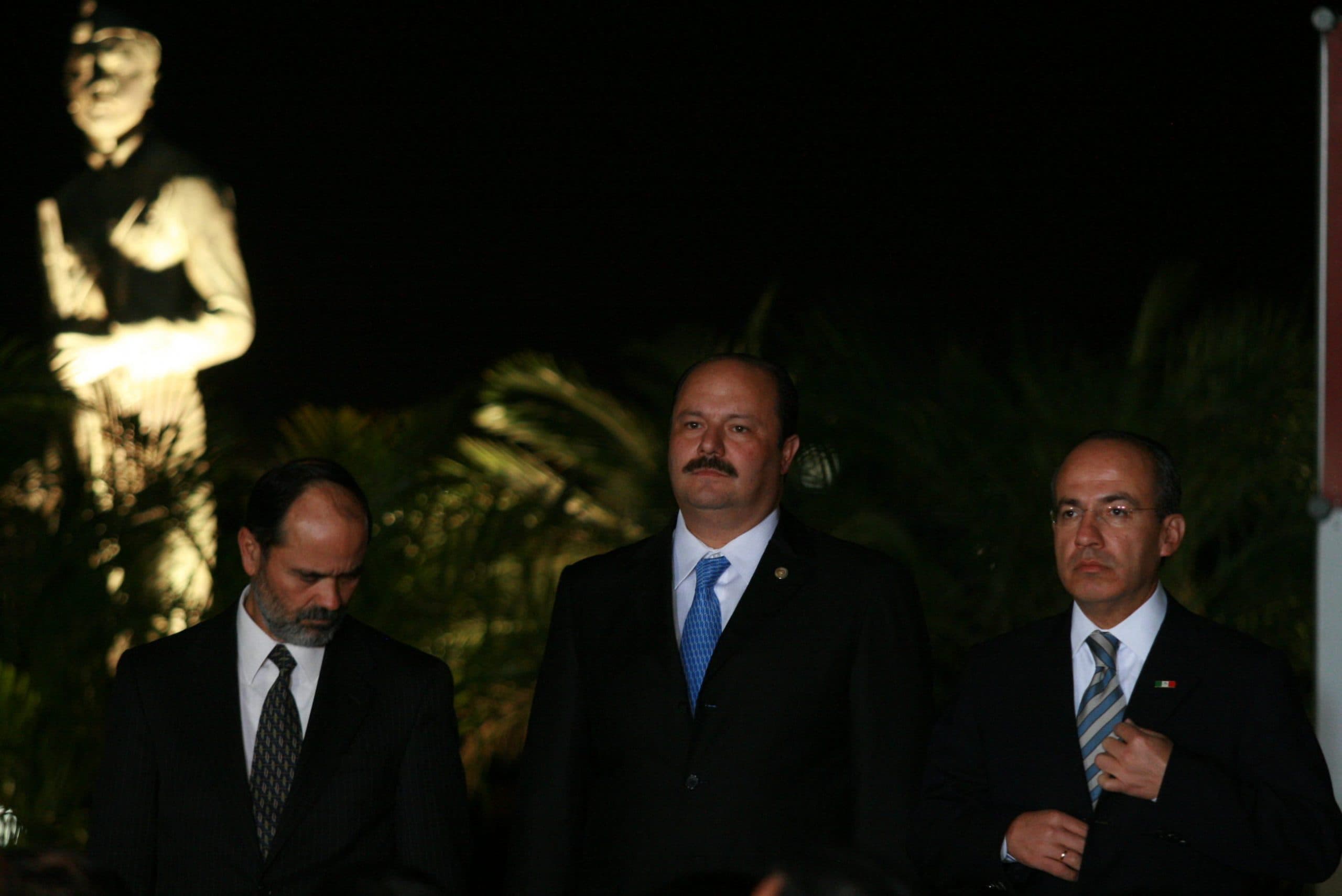 El senador Gustavo Madero; el exgobernador de Chihuahua, César Duarte, y el expresidente Felipe Claderón. Foto: EFE