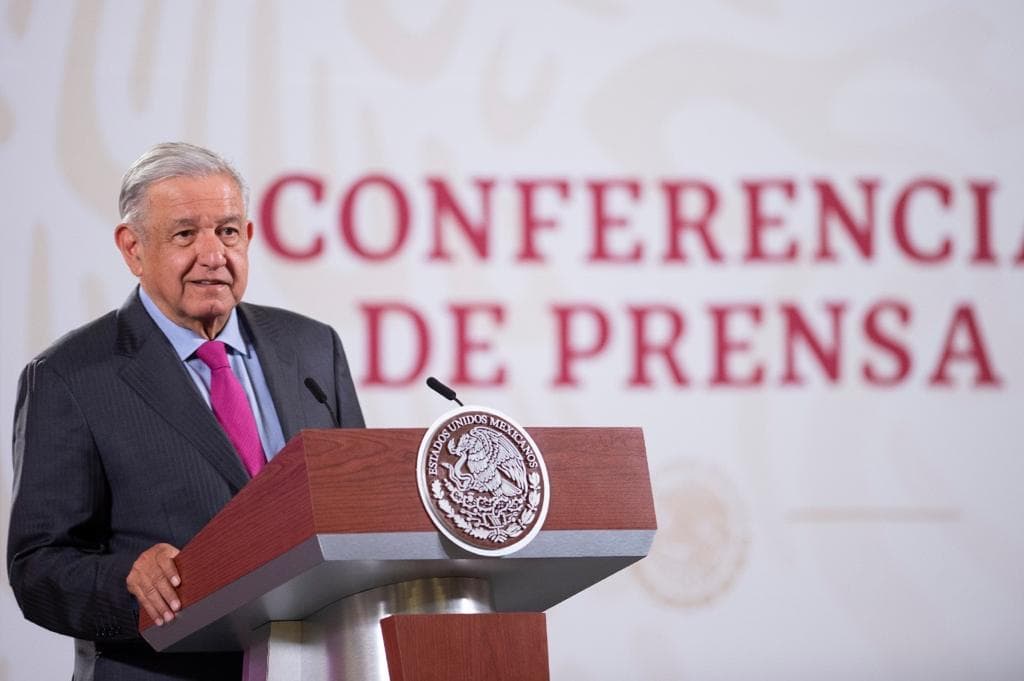 El presidente Andrés Manuel López Obrador en conferencia matutina. Foto: Twitter @canalcatorcemx.