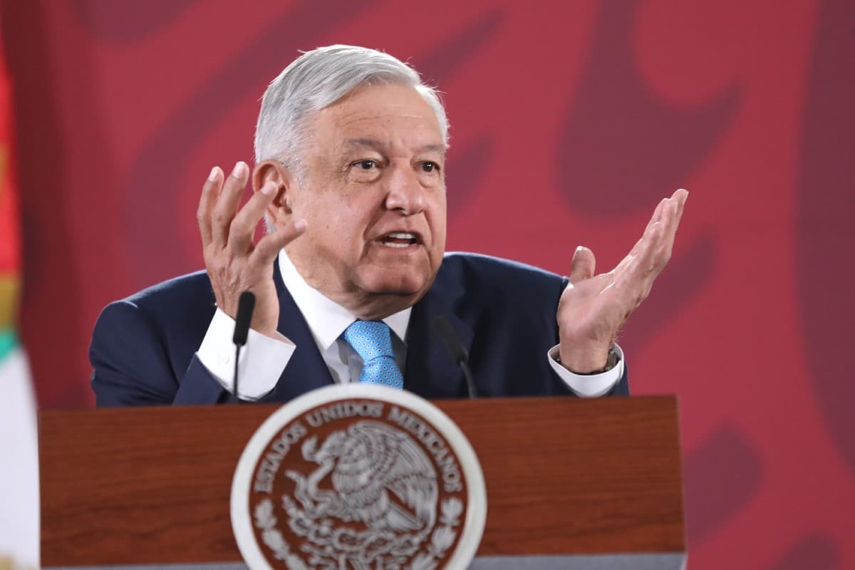 El presidente Andrés Manuel López Obrador recibió dos demandas en su contra. Foto: EFE