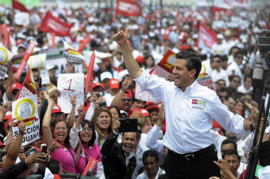 El entonces candidato a la presidencia, Enrique Peña Nieto, en junio de 2012. Foto: EFE.