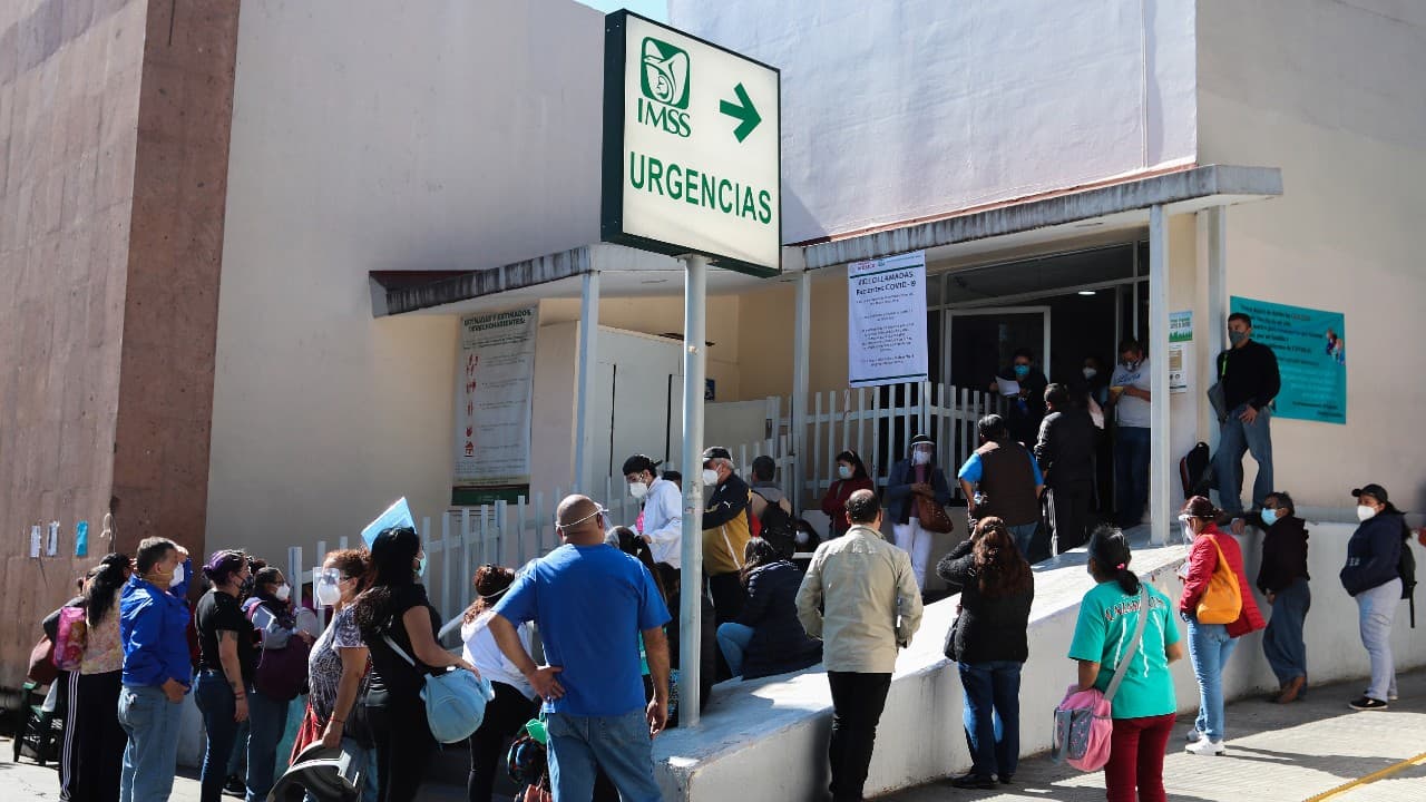 IMSS aumentará número de camas para COVID-19 debido a incremento de contagios
