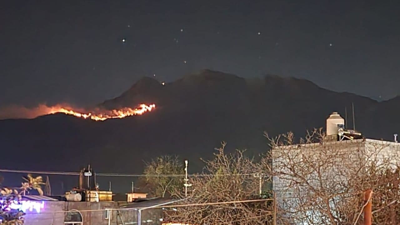 Incendio en el volcán Iztaccíhuatl