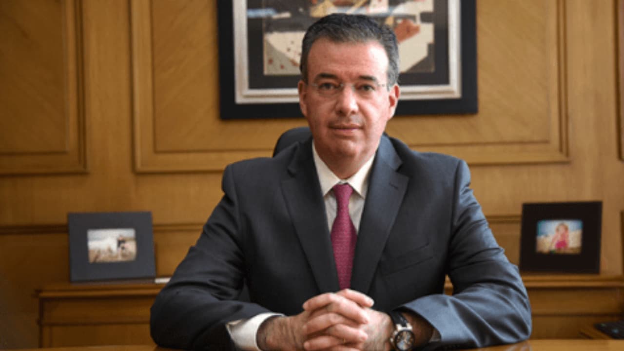 Alejandro Díaz de León, no será renombrado gobernador de BANXICO