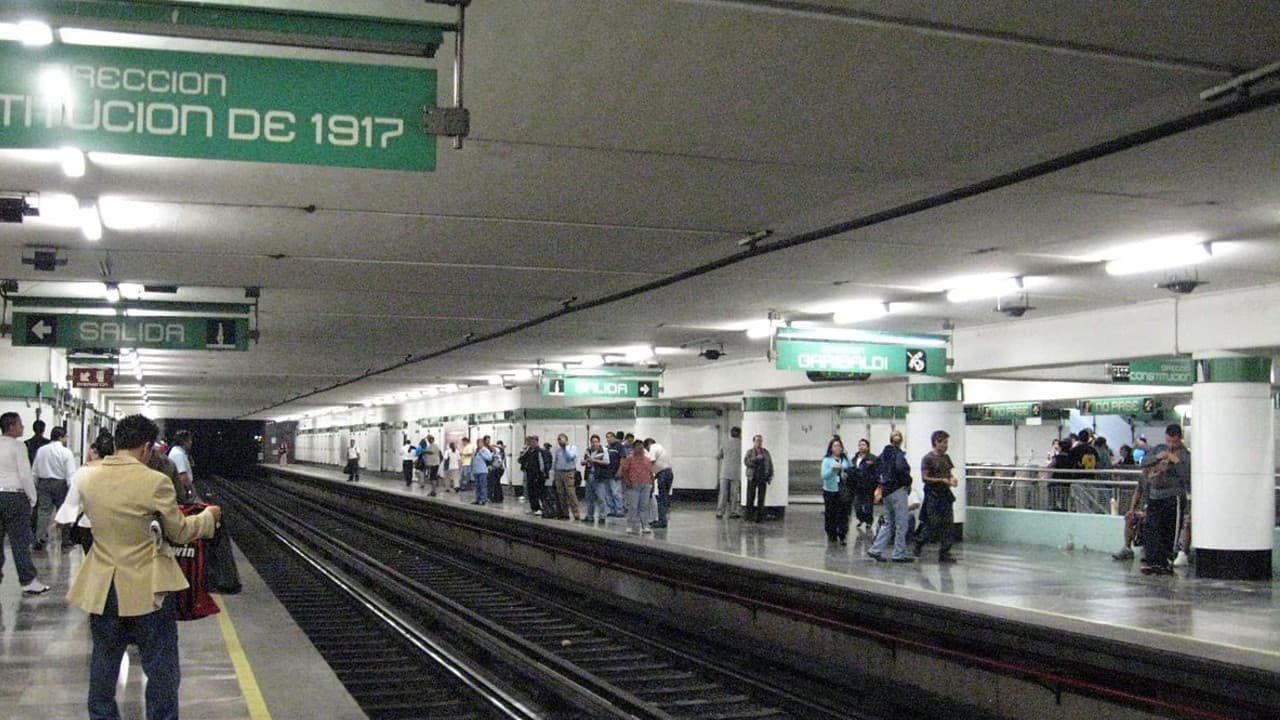 Tome previsiones Línea 8 del Metro no ofrece servicio en algunas estaciones