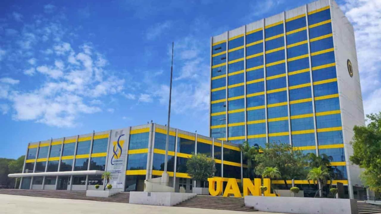 Desvió de 970 millones de pesos en la UANL