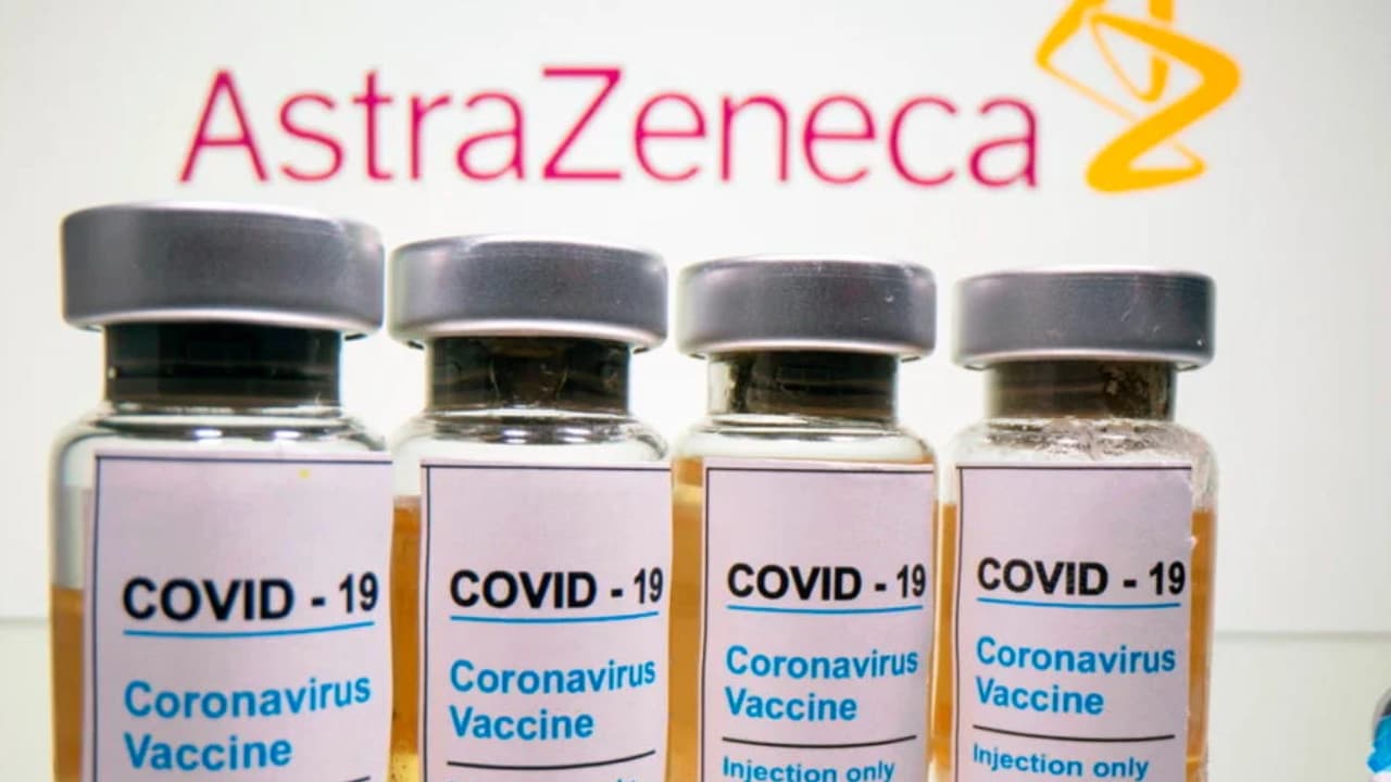 Llegan a México vacunas AstraZeneca