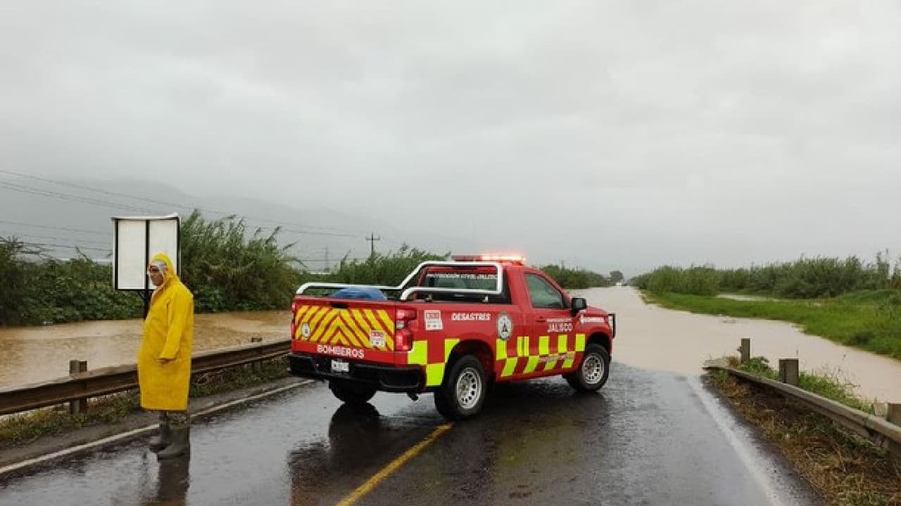Lluvias generadas por Nora han causado deslaves
