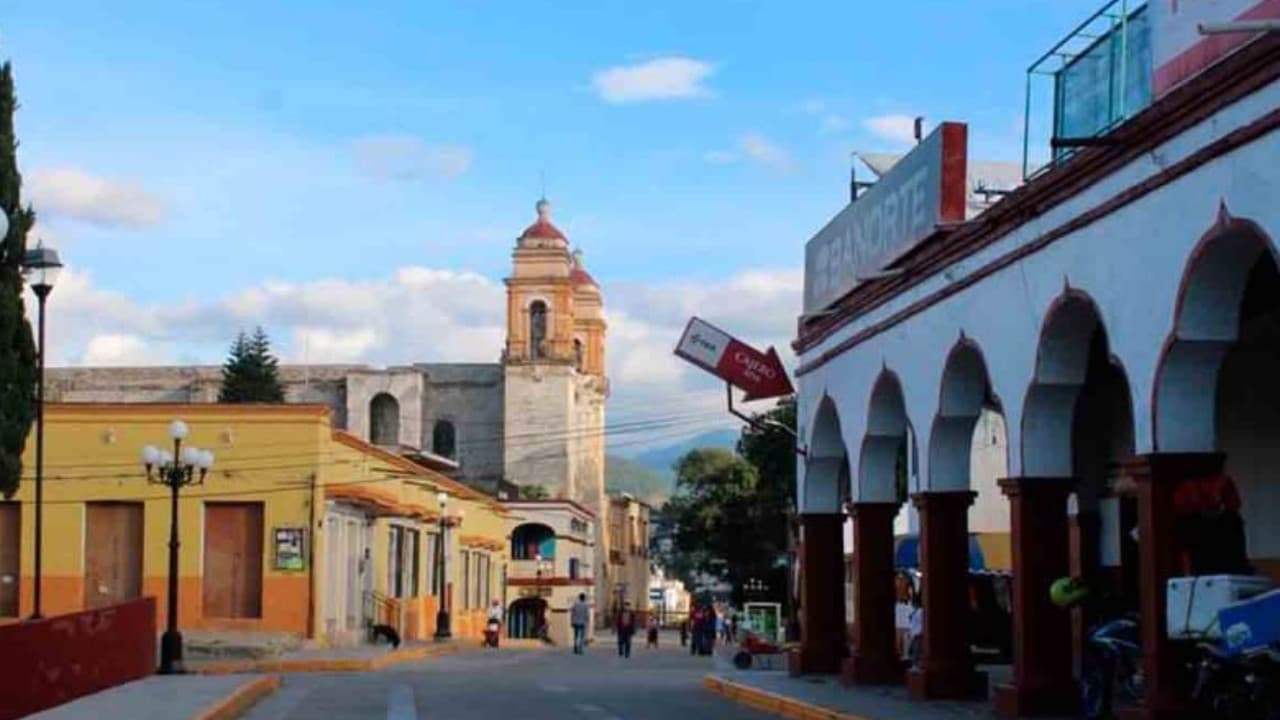 Decretan confinamiento obligatorio en Tlaxiaco, Oaxaca