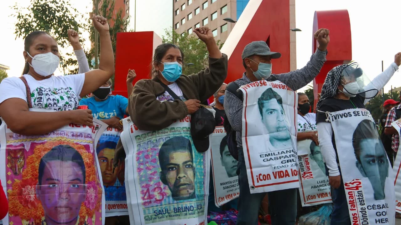 Manifestación, por justicia a los 43 de Ayotzinapa