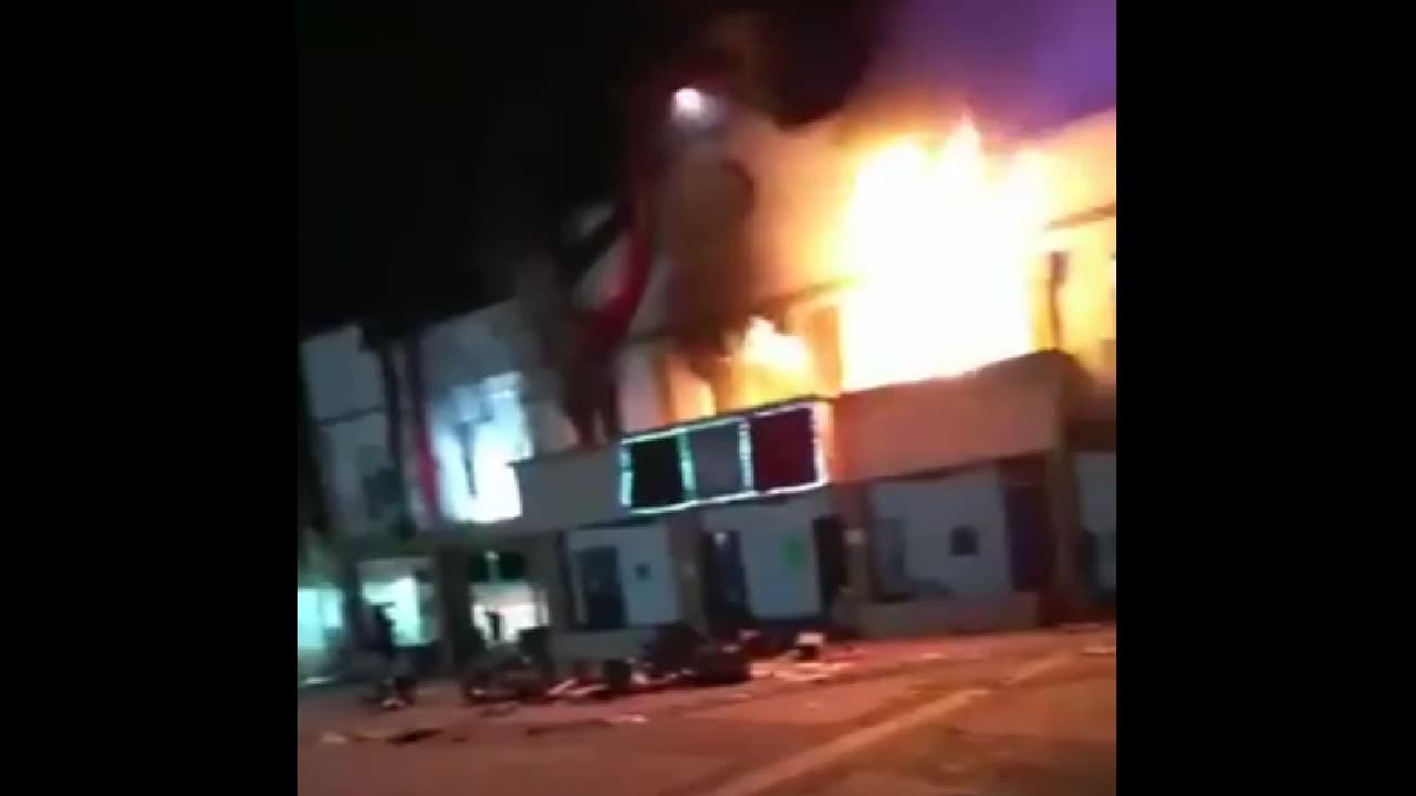 Pobladores queman alcaldía de Altamirano