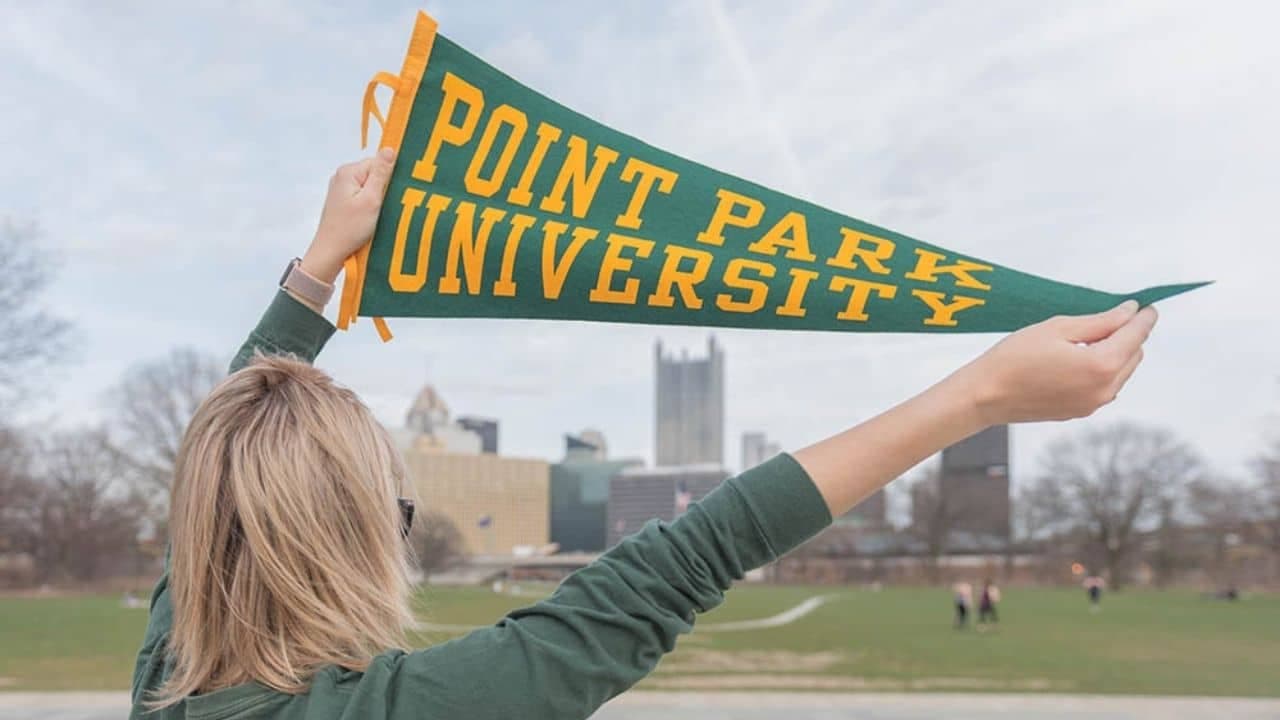 Universidad Point Park sancionara estudiantes por uso indebido del lenguaje inclusivo