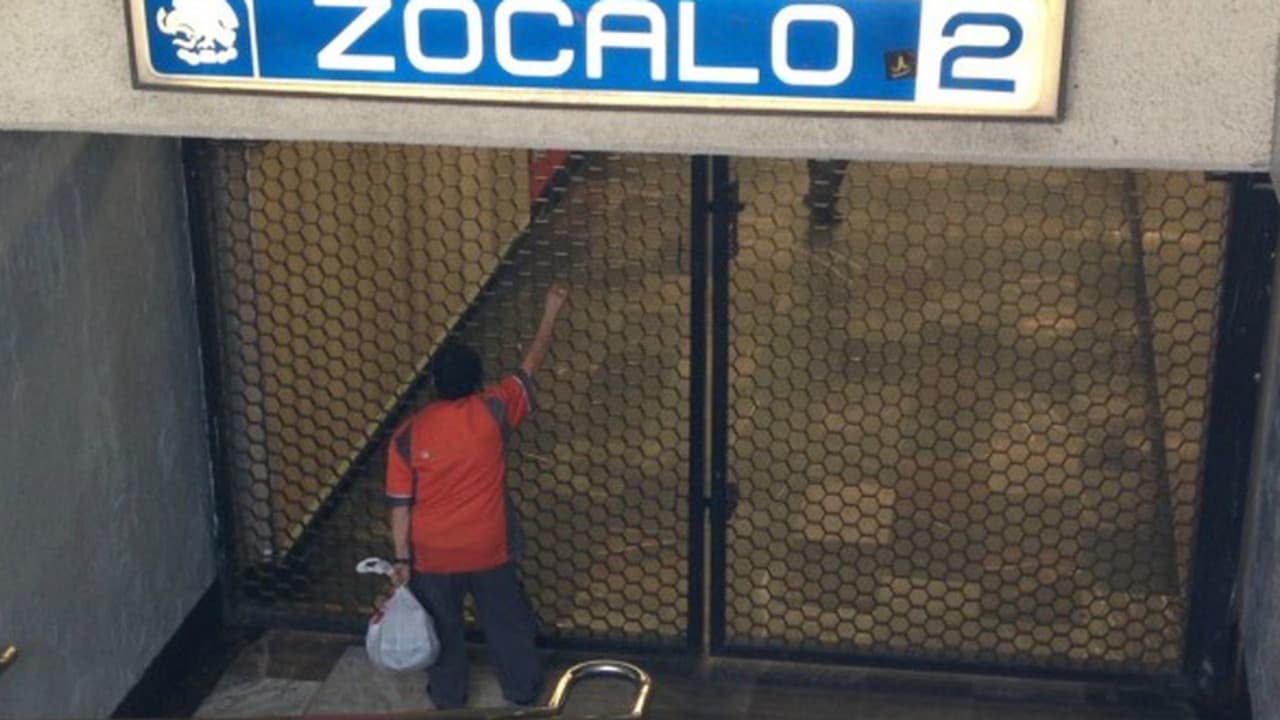 Cerrada la estación del metro Zócalo-Tenochtitlán
