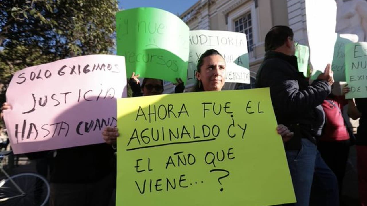 SNTE anuncia paro de labores indefinido en Hidalgo