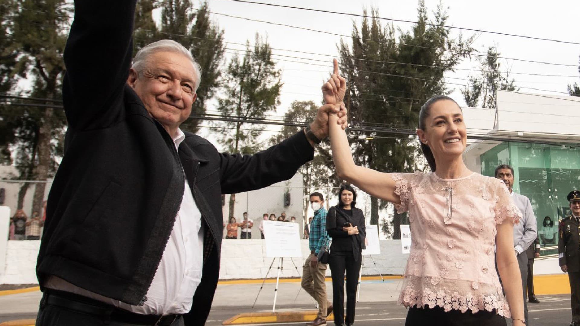 Consultora campaña de AMLO