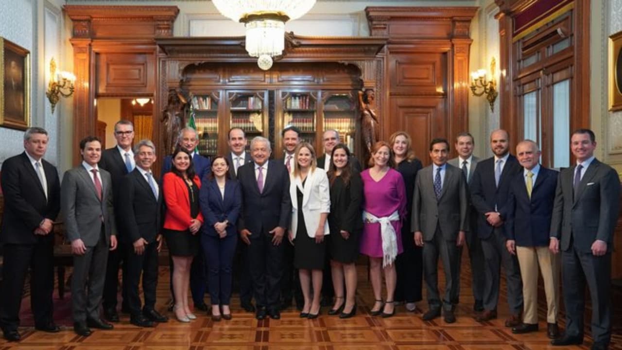 López Obrador se reúne con empresarios de Nuevo León