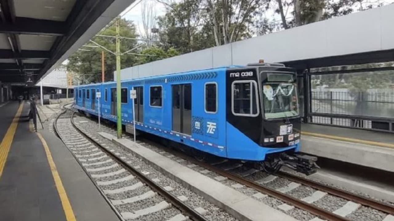 TREN LIGERO CDMX