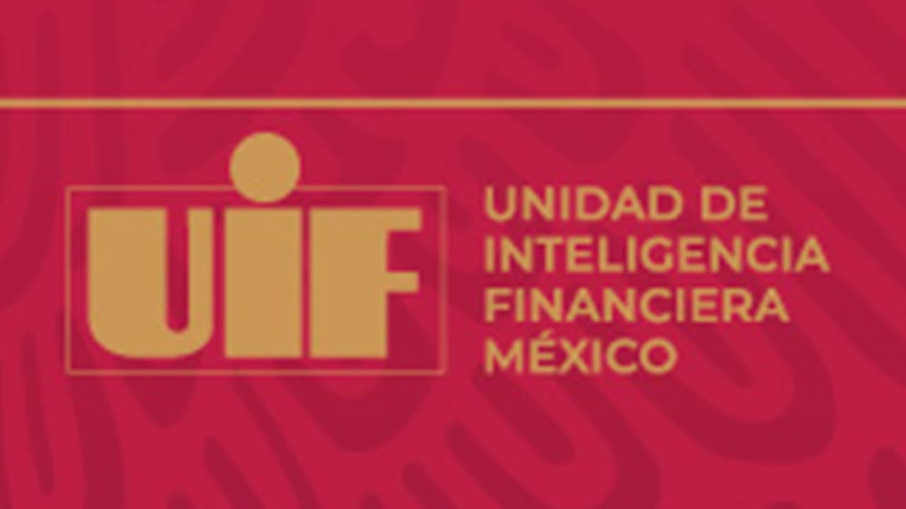 Califican como un distractor la denuncia de la UIF contra el expresidente Peña Nieto