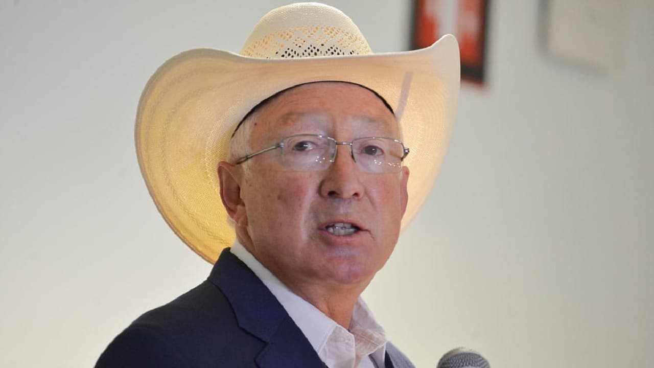 KEN SALAZAR