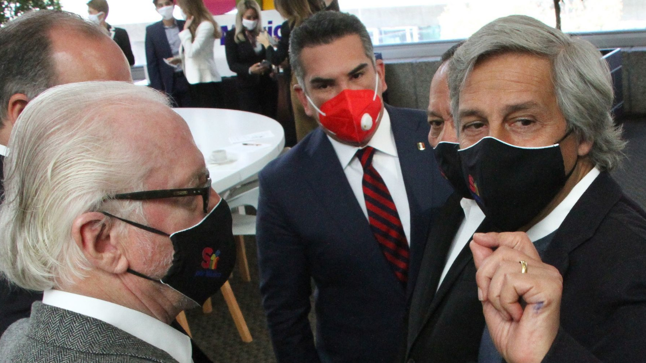 Empresario, Claudio X González.