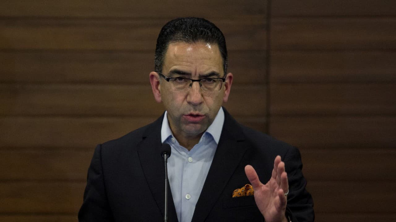 Javier Lozano defiende a Cabeza de Vaca