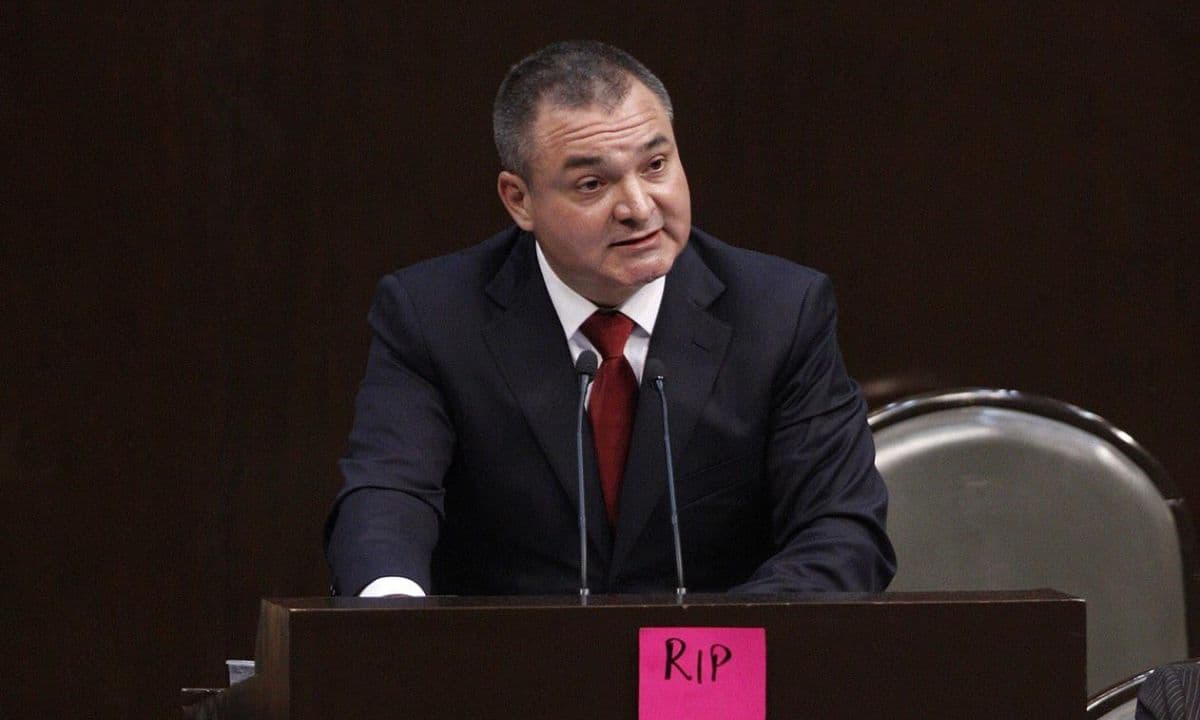 García Luna recibió 10 millones de dólares